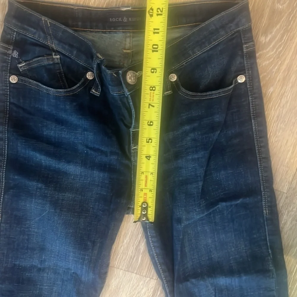 Rock & Republic dark bootcut slimming size 8 jeans clean cut sparkle rhinestone